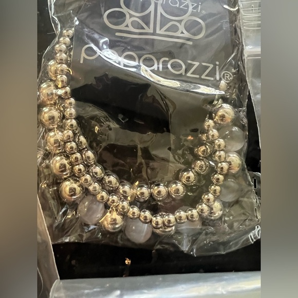 (2)Inclined To Entwine earrings + (2) more paparazzi pieces all NWT - Picture 13 of 14